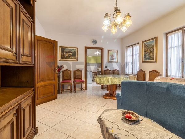 Casa Indipendente Cossato, BI Vendita