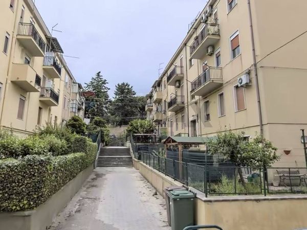 Appartamento Zona Alta, Caltanissetta, CL Affitto