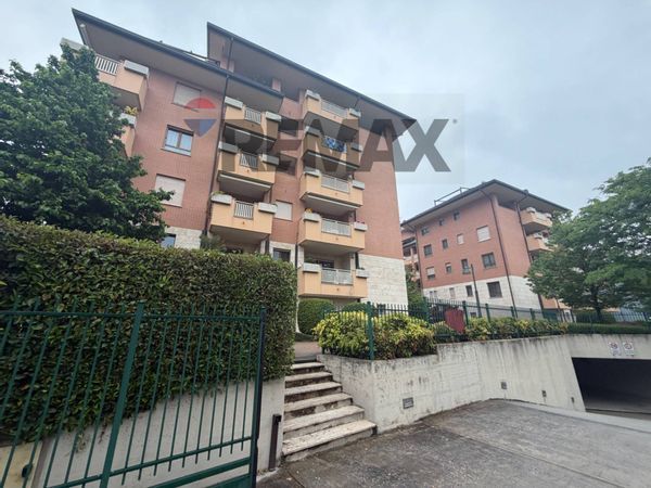 Garage/Box Settimo Milanese, MI Vendita