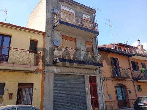 Casa Indipendente Murazzorrotto, Randazzo, CT Vendita