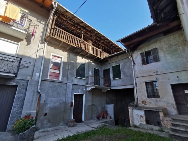 Villa a schiera Valdilana, BI Vendita