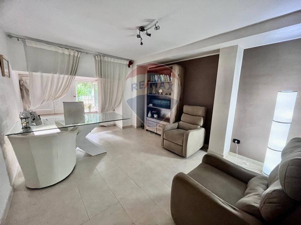 Ufficio Centro, Caserta, CE Affitto