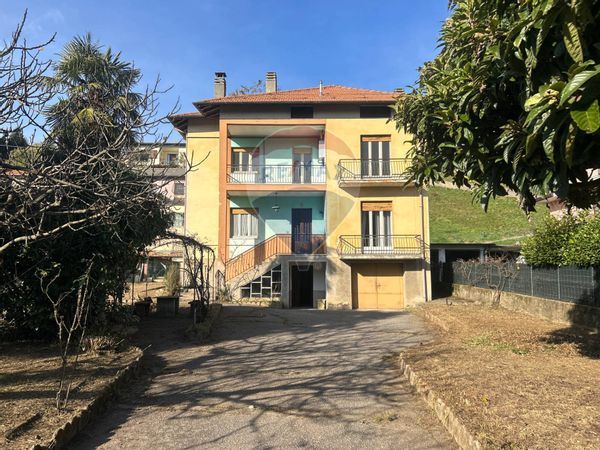 Casa Indipendente Rodero, CO Vendita