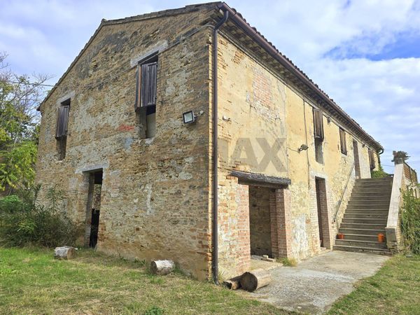 Cascina/Casale Sant'Elpidio a Mare, FM Vendita