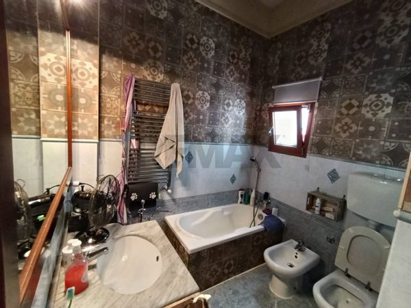 Appartamento Taranto, TA Vendita