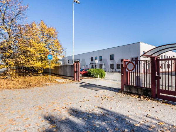 Capannone Industriale Sacconago, Busto Arsizio, VA Affitto