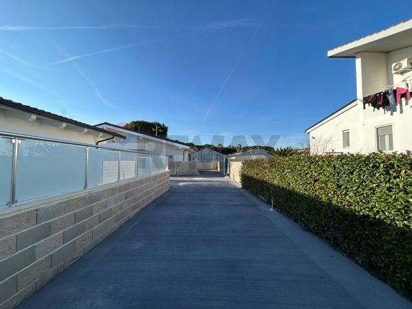 Villetta bifamiliare Aprilia, LT Vendita - Foto 4