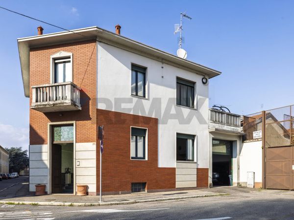 Villa singola Centro, Busto Arsizio, VA Vendita