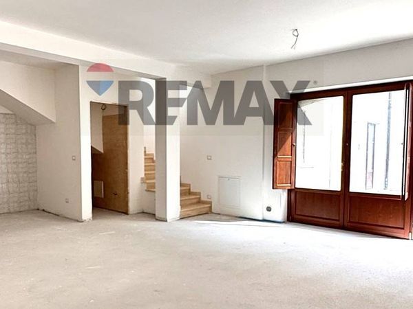 Casa Semindipendente Onna, L'Aquila, AQ Vendita - Foto 4