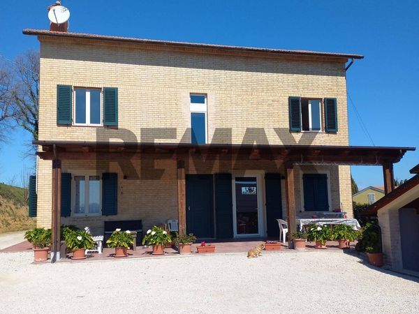 Casa Indipendente Falerone, FM Vendita