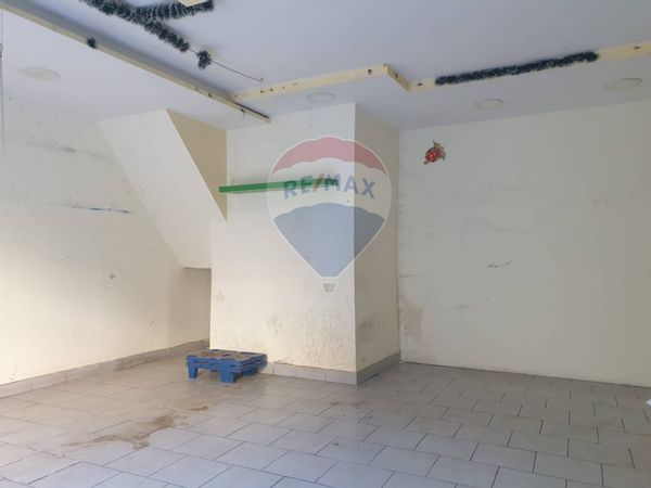 Locale Commerciale Mugnano di Napoli, NA Affitto - Foto 3