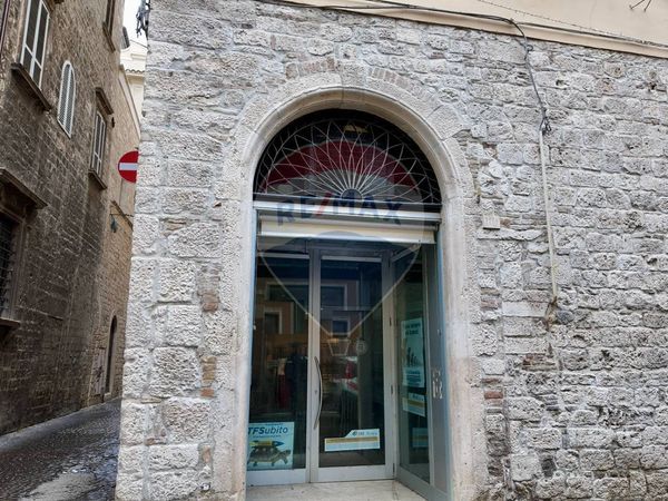 Ufficio Centro Storico, Ascoli Piceno, AP Vendita