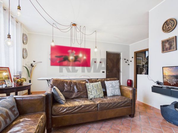 Casa Semindipendente Vellezzo Bellini, PV Vendita