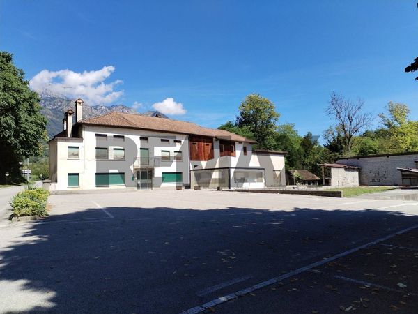 Casa Indipendente Sartena, Santa Giustina, BL Vendita