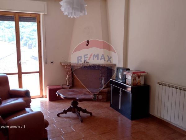 Appartamento Seppio, Pioraco, MC Vendita