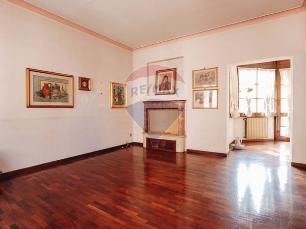 Casa Indipendente Via Crocifissa, Brescia, BS Vendita