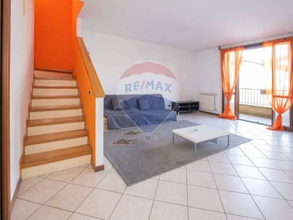 Appartamento Vanzago, MI Vendita