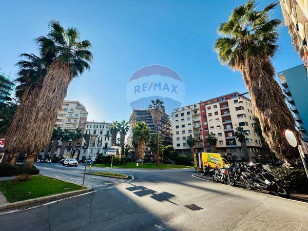 Appartamento Centro, Savona, SV Vendita