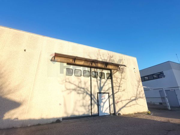 Capannone Industriale Cinque Ponti, Busto Arsizio, VA Affitto - Foto 2