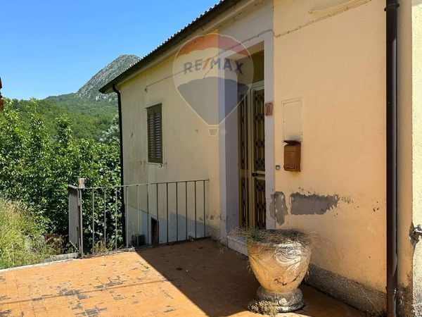 Casa Semindipendente Padulo, Scapoli, IS Vendita