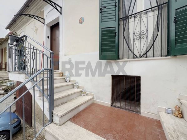 Casa Semindipendente Ortona, CH Vendita