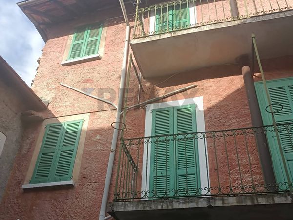 Casa Semindipendente Castelveccana, VA Vendita - Foto 3