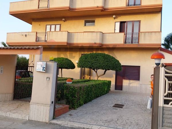 Porzione di villa Vittoria, RG Vendita