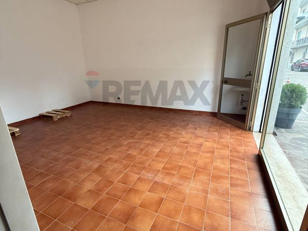 Locale Commerciale Pescara, PE Affitto - Foto 4