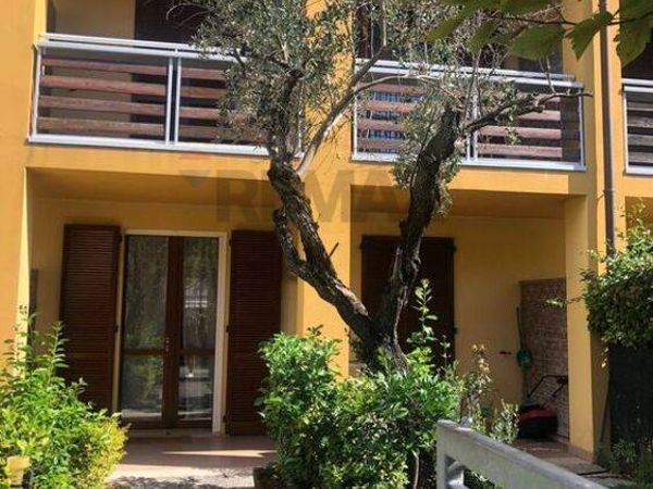 Villa a schiera Rivoltella del Garda, Desenzano del Garda, BS Vendita