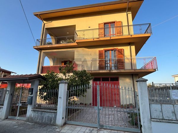 Appartamento Calvi, BN Vendita