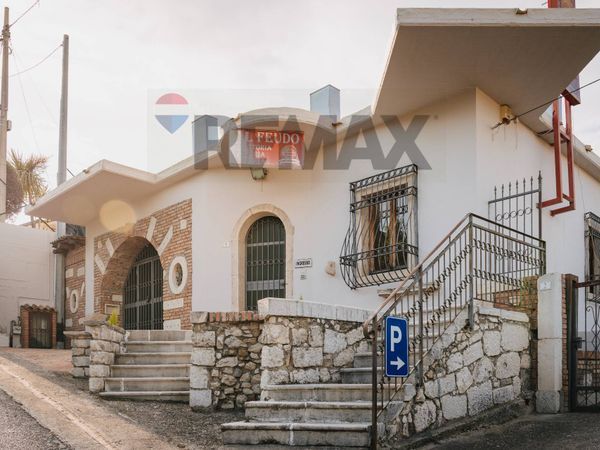 Locale Commerciale Grottaminarda, AV Affitto