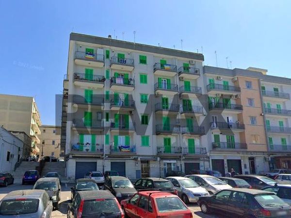 Appartamento Molfetta, BA Affitto