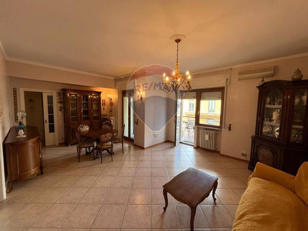 Appartamento Cappuccini, Viterbo, VT Vendita