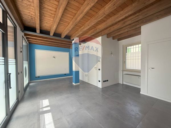 Ufficio Castel Goffredo, MN Affitto