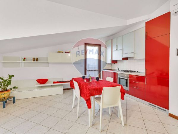 Attico/Mansarda Carpiano, MI Vendita - Foto 2