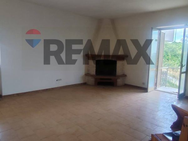Appartamento Passo Corese, Fara in Sabina, RI Vendita - Foto 2