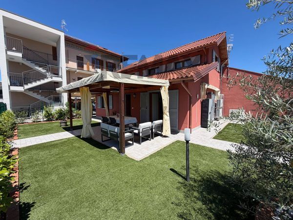 Casa Indipendente Arona, NO Vendita