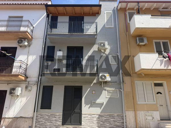Casa Indipendente Terrasini, PA Vendita