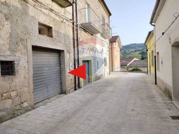 Magazzino Orsara di Puglia, FG Vendita