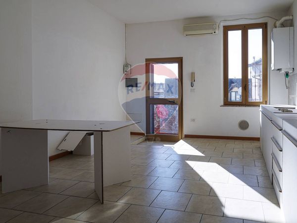 Appartamento Treviglio, BG Vendita