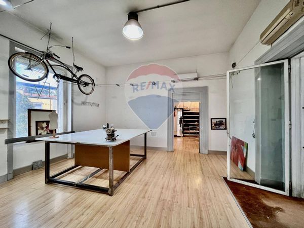 Casa Semindipendente Zona Corso Umberto I, Caivano, NA Vendita - Foto 3