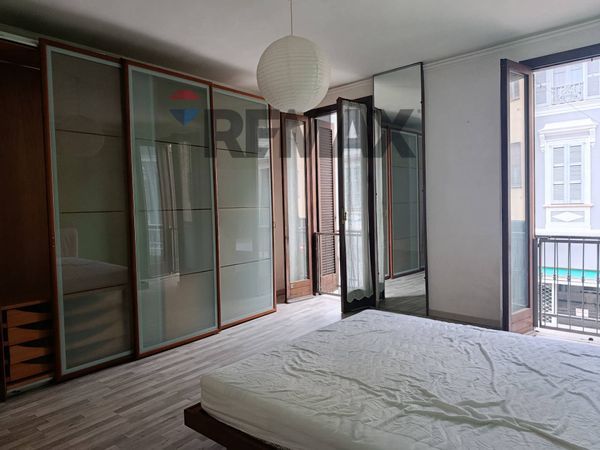 Casa Semindipendente Sannazzaro de' Burgondi, PV Vendita