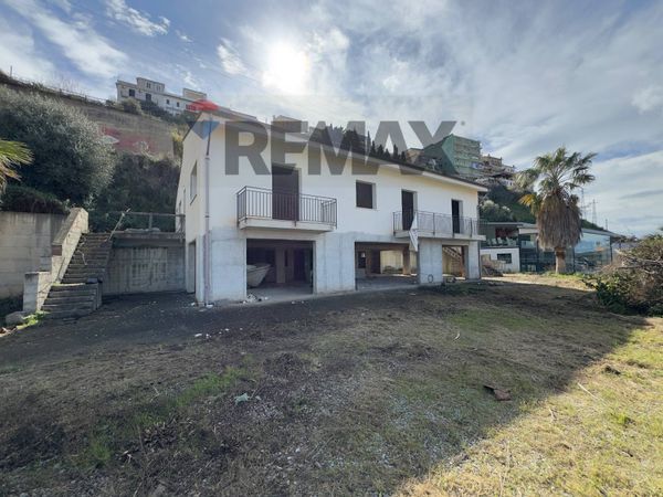 Casa Indipendente Campofelice di Roccella, PA Vendita