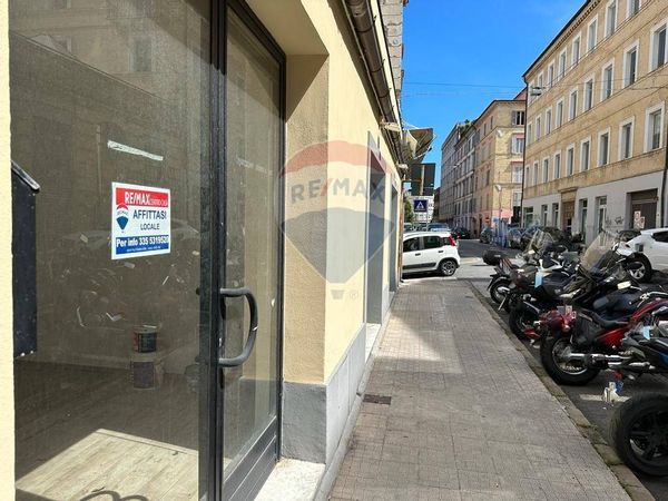 Negozio Centro, Ancona, AN Affitto - Foto 3