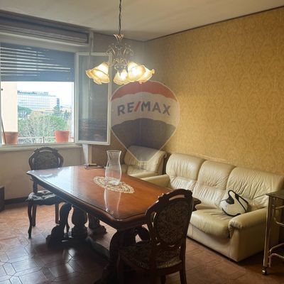 Appartamento Ardeatino, Roma, RM Vendita