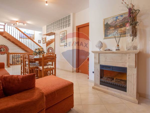 Villa a schiera Valenzano, BA Vendita