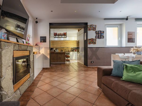 Porzione di casa Cazzago Brabbia, VA Vendita - Foto 2