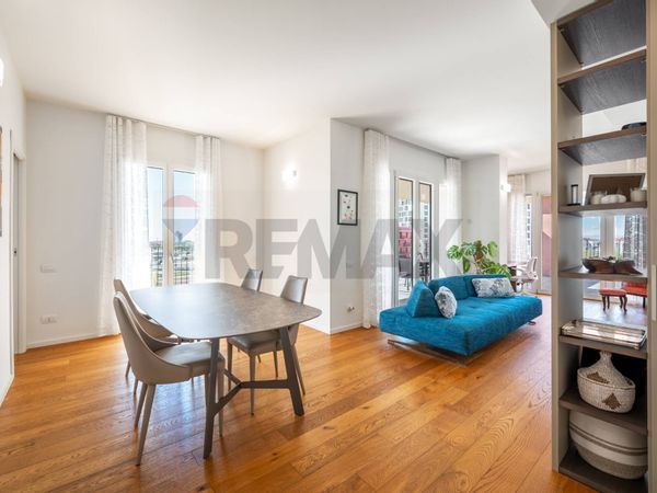 Attico/Mansarda Bisceglie, Milano, MI Vendita