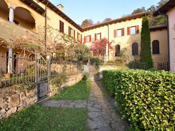 Appartamento Armeno, NO Vendita