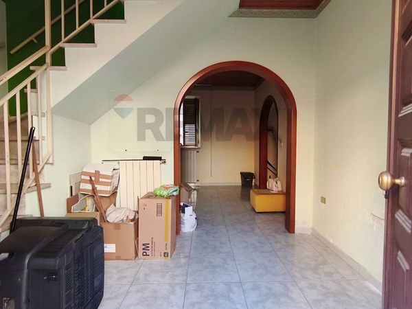 Casa Semindipendente Roggiano Gravina, CS Vendita